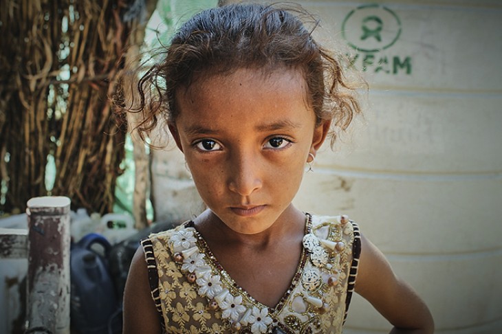 Ung pige fra Yemen.