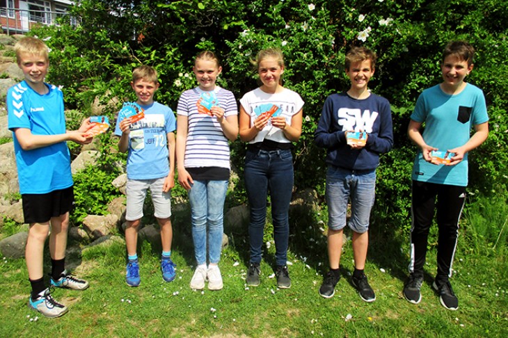 Eleverne på Gråsteen skole var blandt de flittige lodseddel-sælgere.