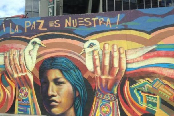 La Paz es Nuestra - vægmaleri.