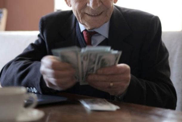 De rigeste bliver endnu rigere - Oxfam Danmark