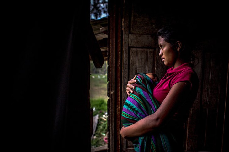 Maria Elsa med sit barn, Guatemala